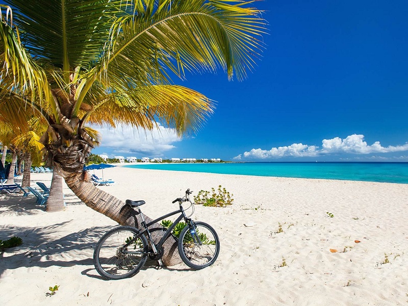 Bicicleta na praia Macao em Punta Cana
